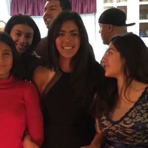 Meet your Posher, Denise